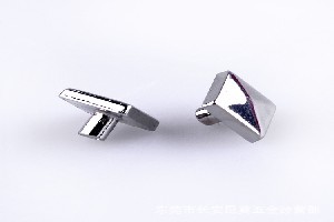泉州市熱門(mén)五金鈕扣批發(fā),永春五