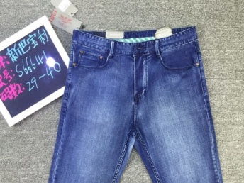 圖 夏季新款時尚休閑男裝牛仔短褲一手貨源庫存尾貨批發 廣州服裝 鞋帽 箱包